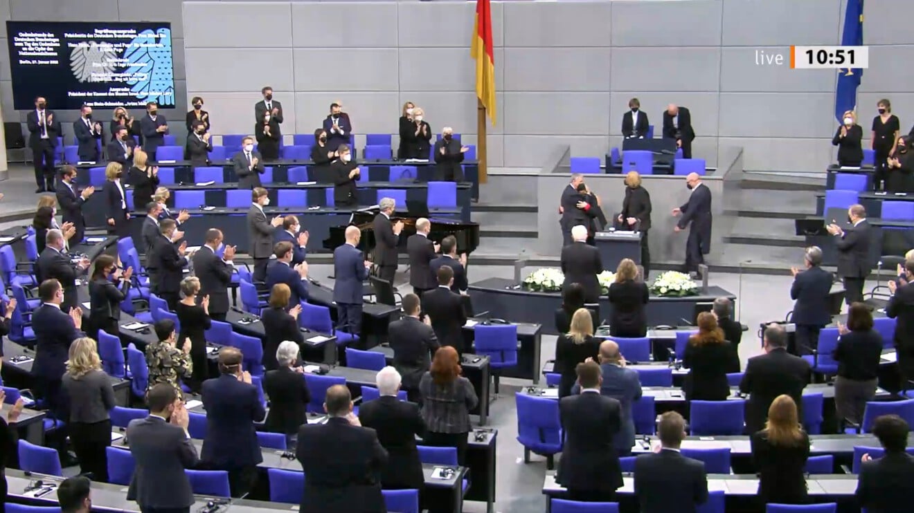 Der Deutsche Bundestag gedenkt der Opfer des Nationalsozialismus mit einer Gedenkstunde